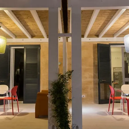 Le Del Carrubo * Favignana