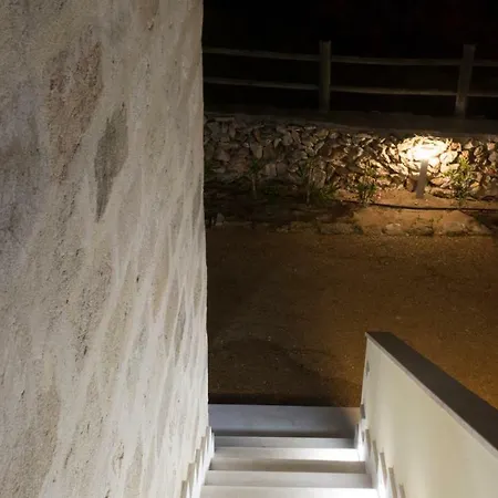 Le Del Carrubo